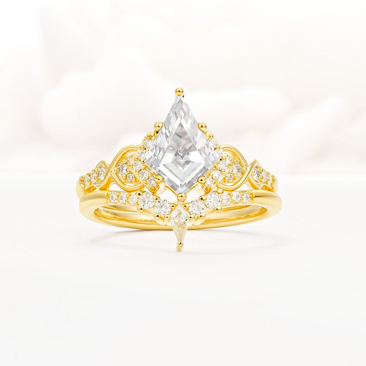 Vintage Kite Cut Moissanite Engagement Ring Set with Chevron Band - Yellow-Gold