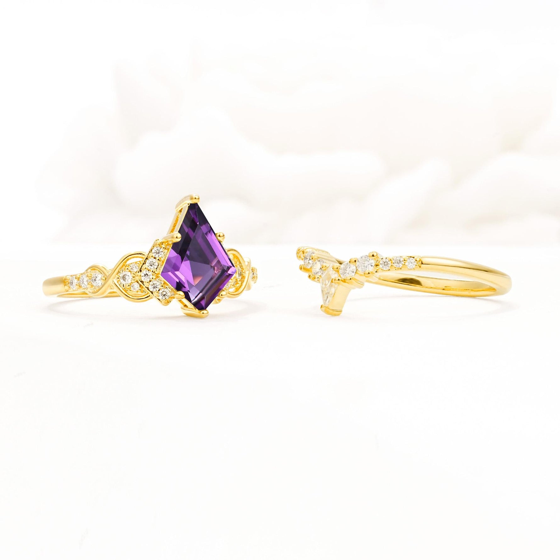 Vintage Kite Cut Amethyst Engagement Ring Set with Chevron Band - Additional view