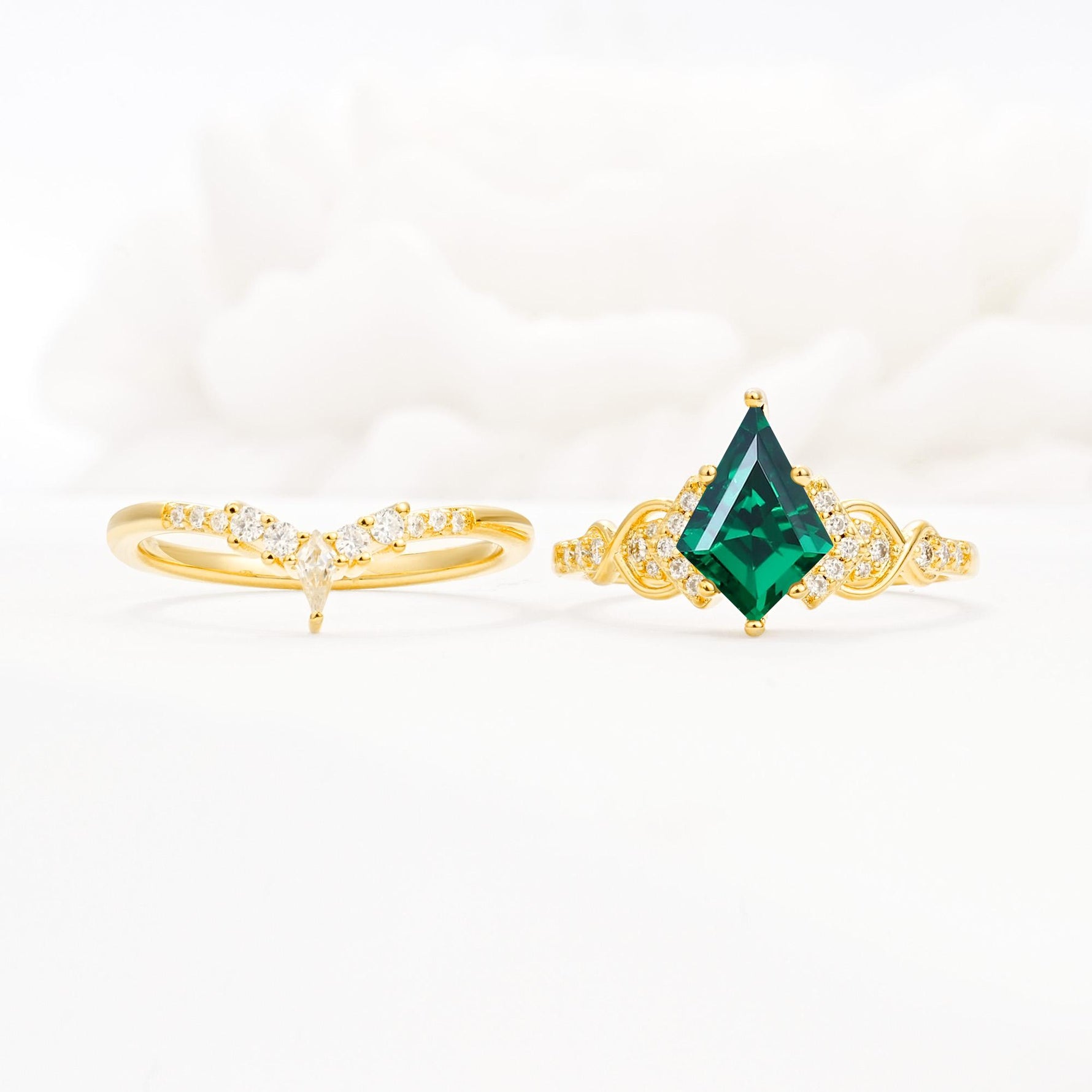 Vintage Kite Cut Emerald Engagement Ring Set with Chevron Band - White-Gold