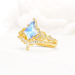 Vintage Kite Cut Moonstone Engagement Ring Set with Chevron Band - Rose-Gold