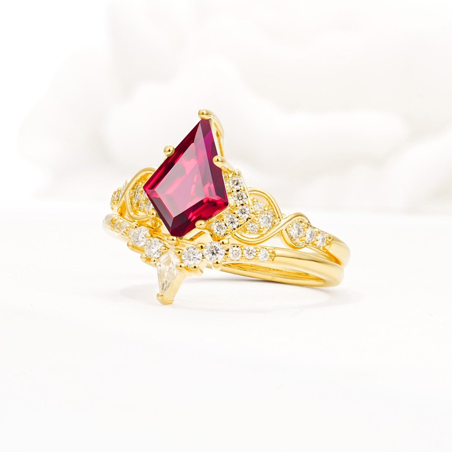 Vintage Kite Cut Ruby Engagement Ring Set with Chevron Band - Rose-Gold