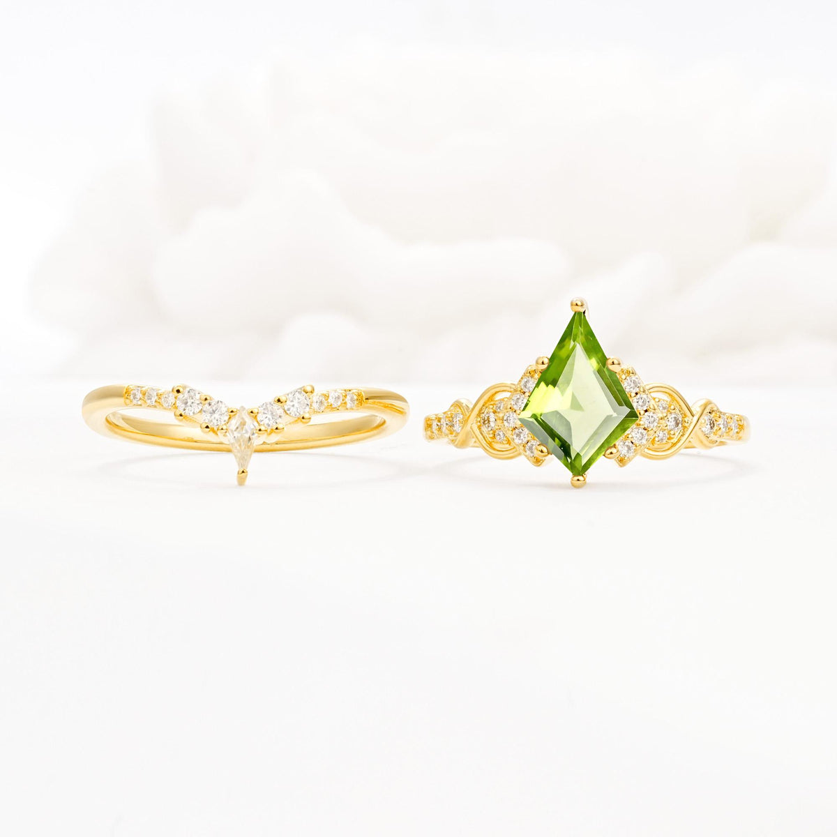 Vintage Kite Cut Peridot Engagement Ring Set with Chevron Band - White-Gold