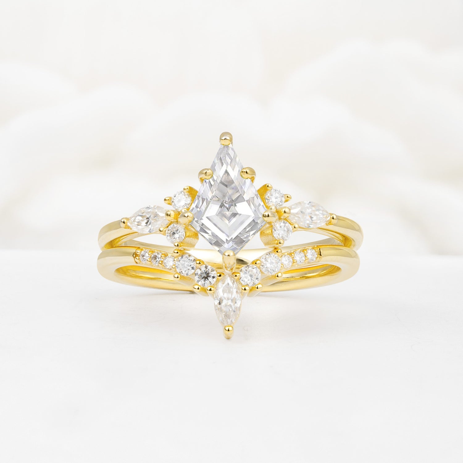 Vintage Kite Cut Split Shank Crown Moissanite Bridal Ring Set - Yellow-Gold