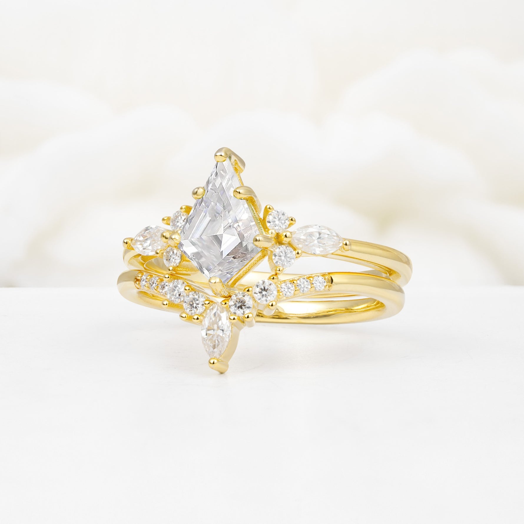Vintage Kite Cut Split Shank Crown Moissanite Bridal Ring Set - Rose-Gold