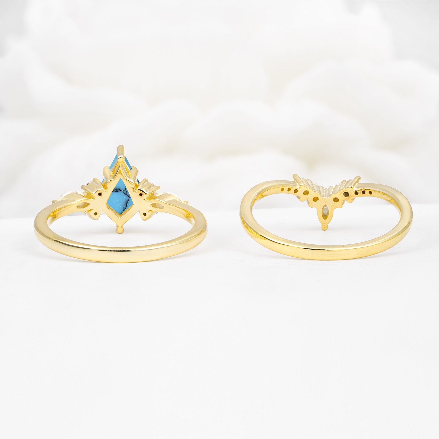 Vintage Kite Cut Split Shank Crown Turquoise Bridal Ring Set - Additional view