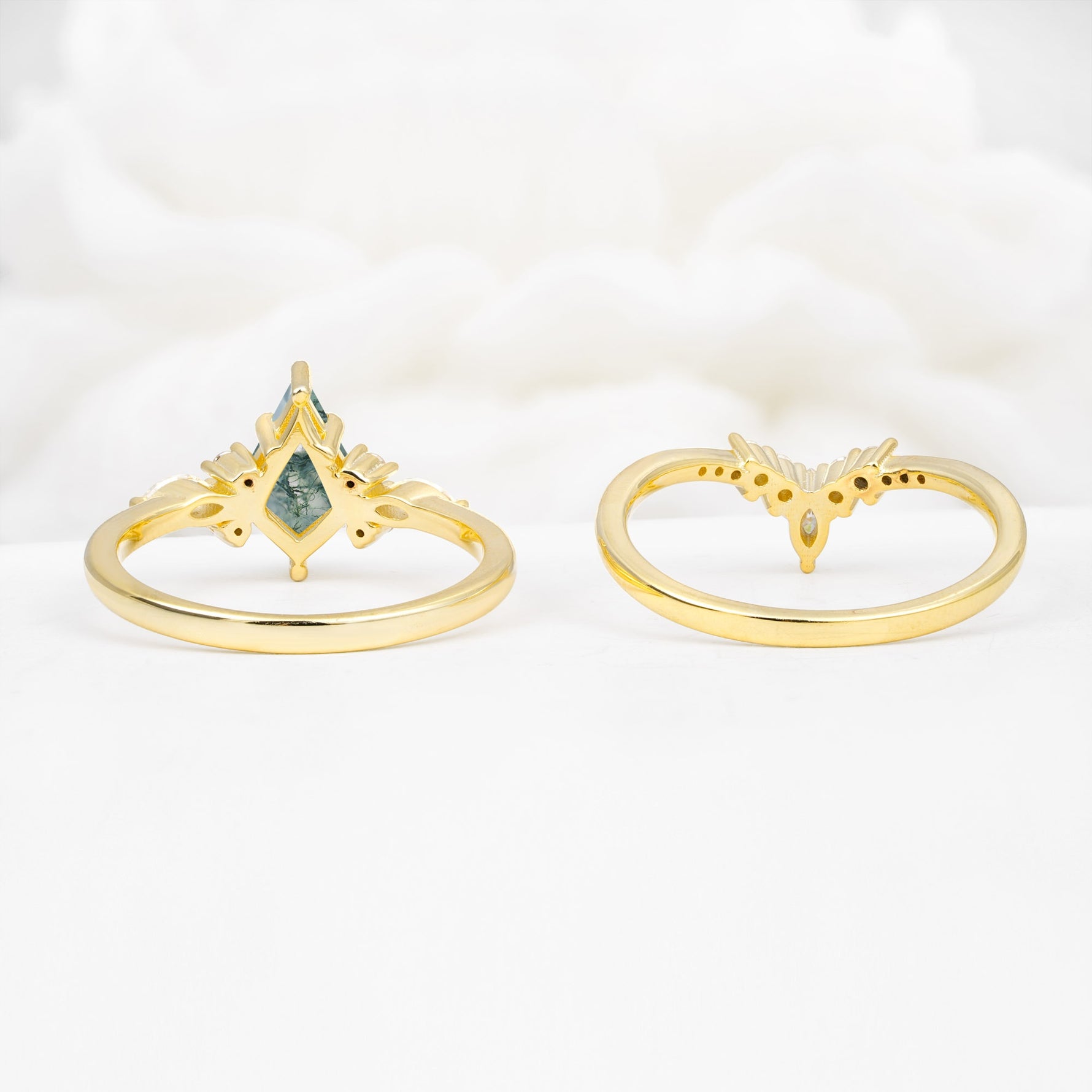 Vintage Kite Cut Split Shank Crown Moss Agate Bridal Ring Set - Additional view