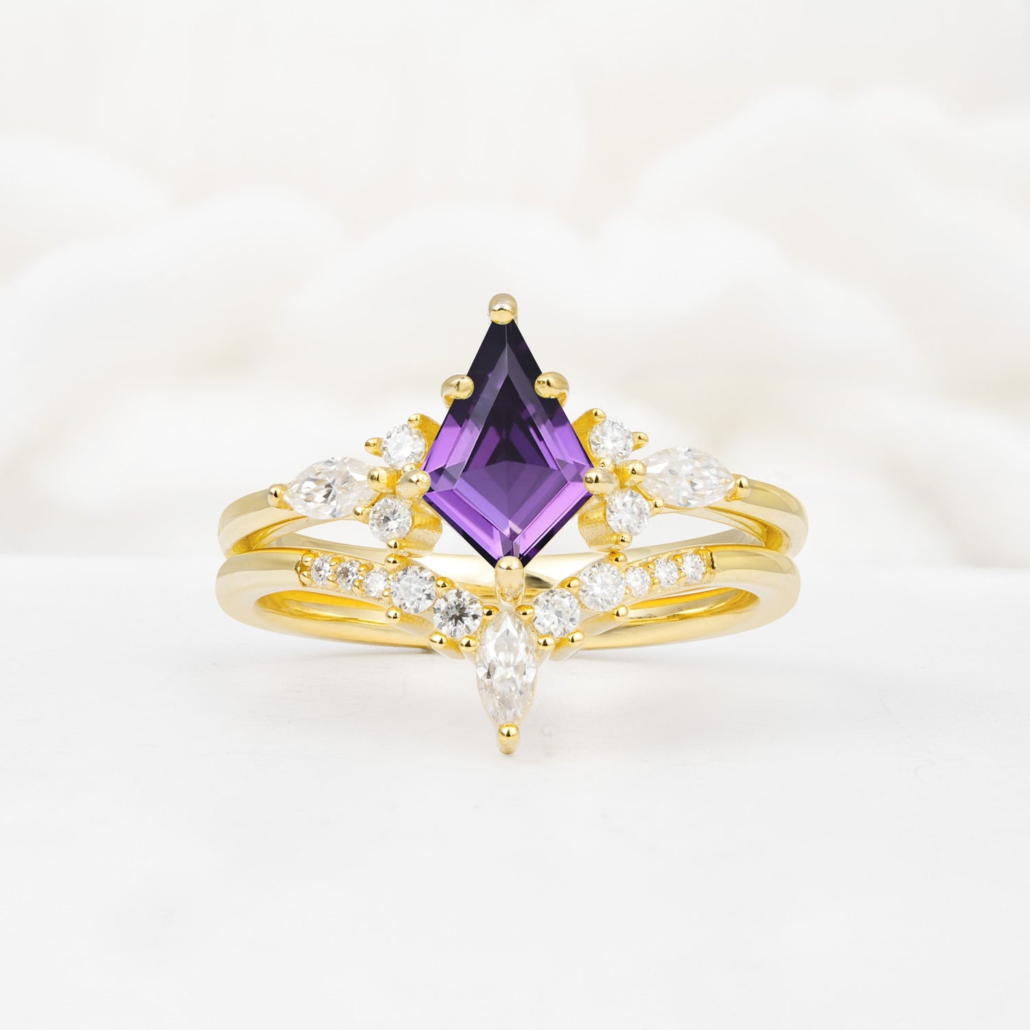 Vintage Kite Cut Split Shank Crown Amethyst Bridal Ring Set - Yellow-Gold
