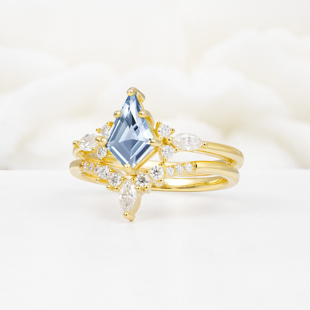 Vintage Kite Cut Split Shank Crown Aquamarine Bridal Ring Set - Rose-Gold