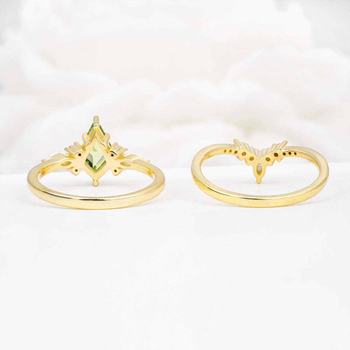 Vintage Kite Cut Split Shank Crown Peridot Bridal Ring Set - Additional view