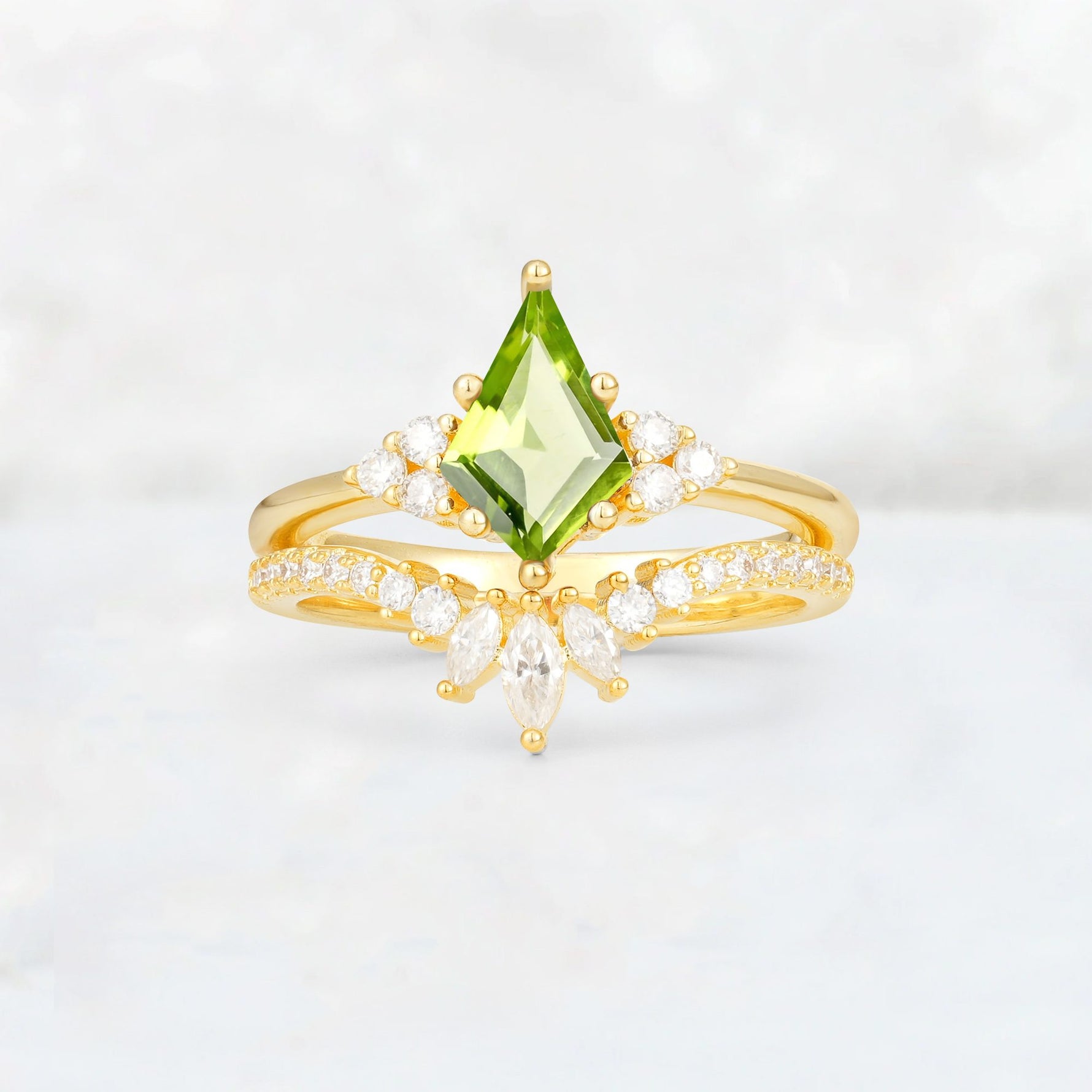 Kite Cut Peridot Marquise Cluster Bridal Ring Set - Yellow-Gold