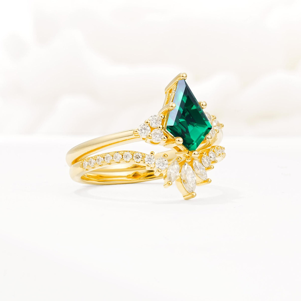 Kite Cut Emerald Engagement Ring Set with Sunburst Curved Band - Rose-Gold