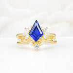 Vintage Floral Split Shank Kite Cut Sapphire Bridal Ring Set - Yellow-Gold