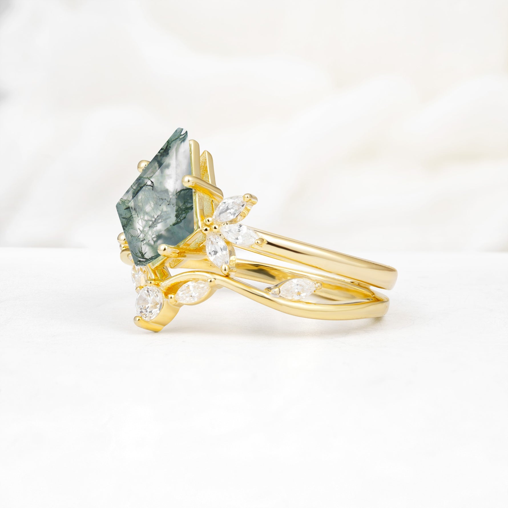 Vintage Floral Split Shank Kite Cut Moss Agate Bridal Ring Set - Rose-Gold