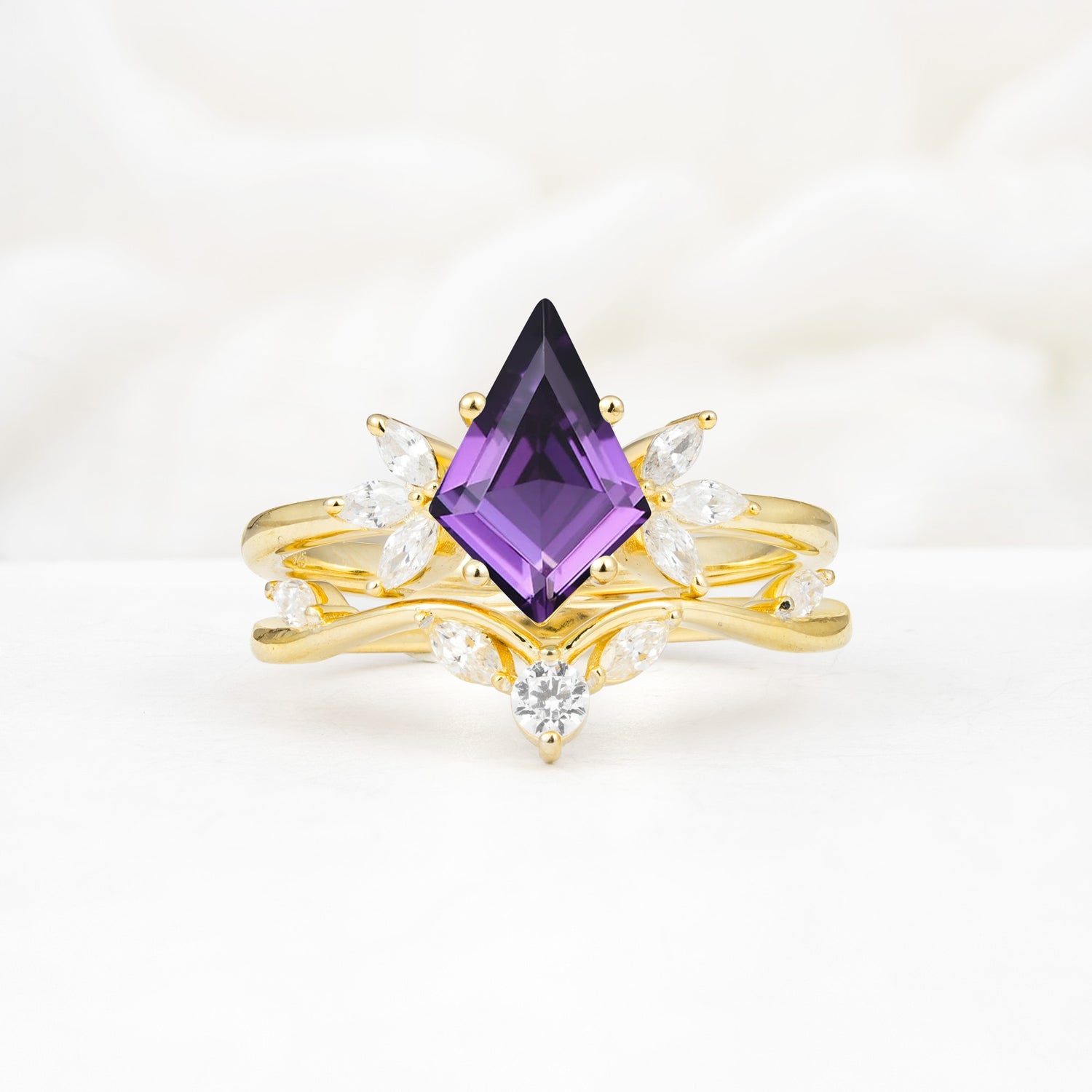 Vintage Floral Split Shank Kite Cut Amethyst Bridal Ring Set - Yellow-Gold