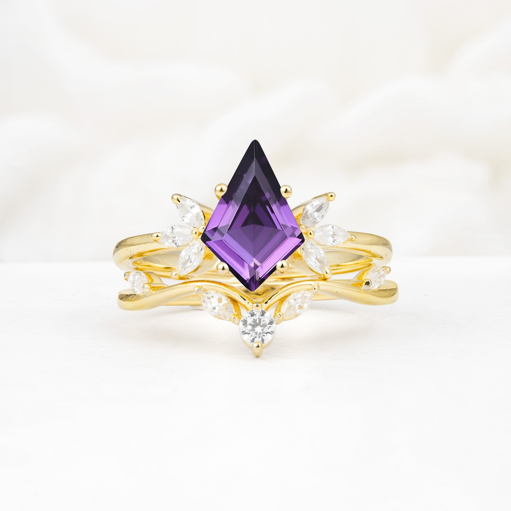 Vintage Floral Split Shank Kite Cut Amethyst Bridal Ring Set - Yellow-Gold