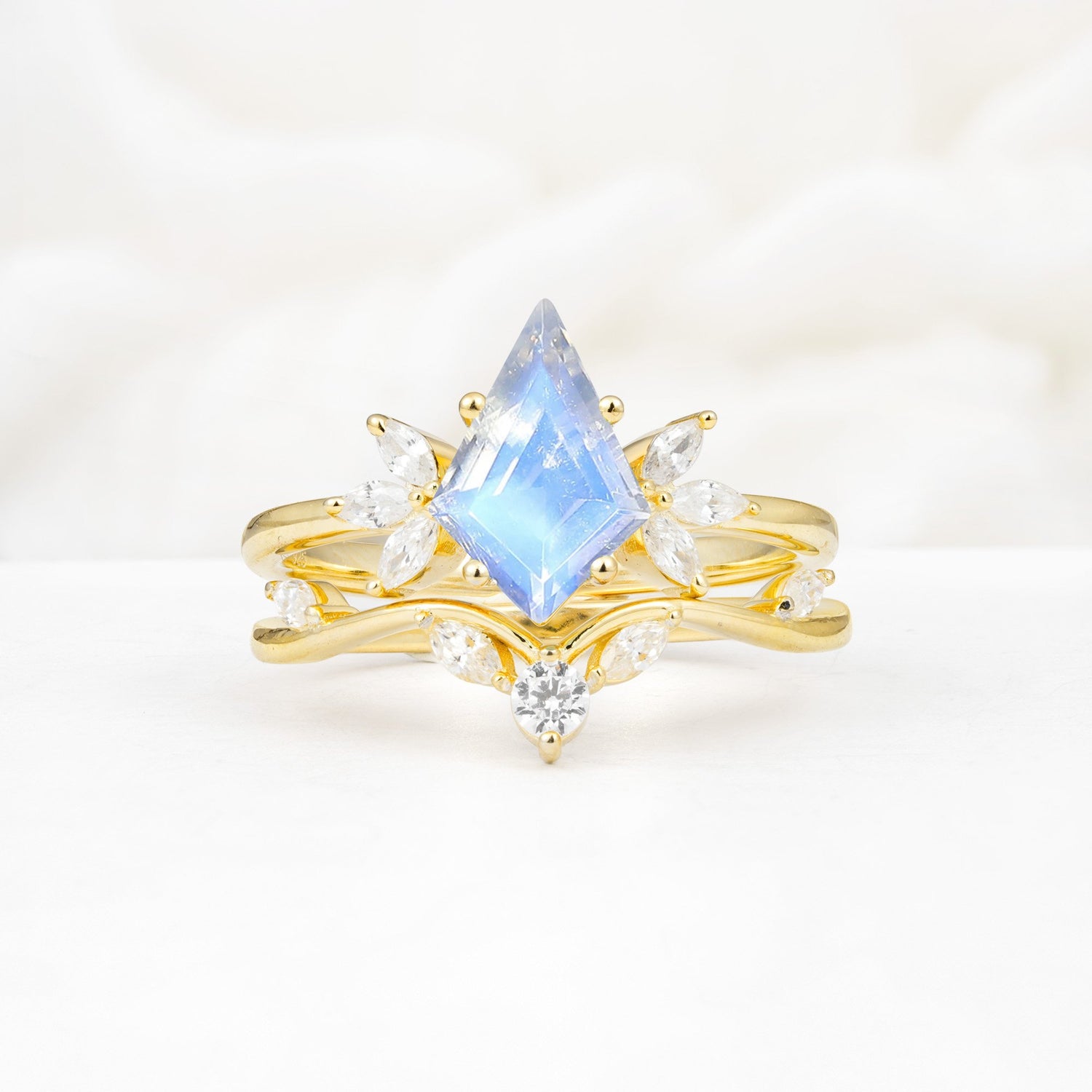 Vintage Floral Split Shank Kite Cut Moonstone Bridal Ring Set