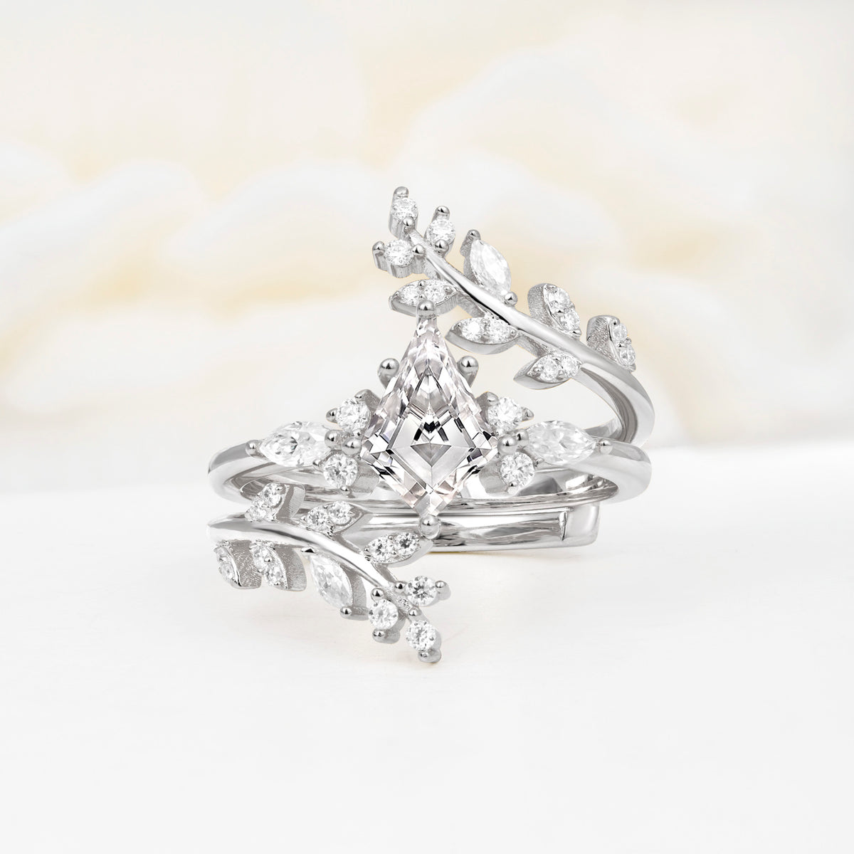 SR17091 Lab Diamond Ring - Additional view