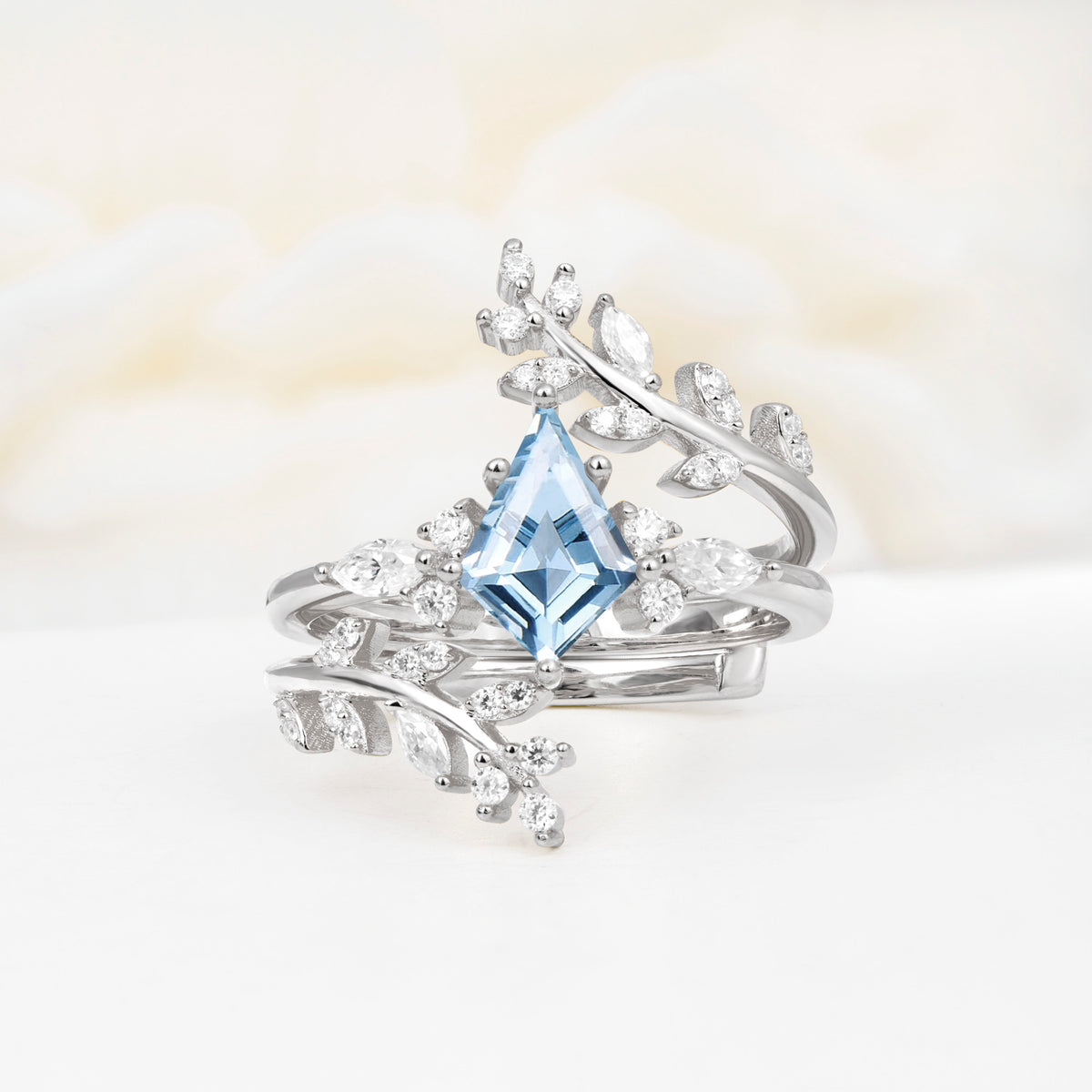 SR17091 Aquamarine Ring - Additional view