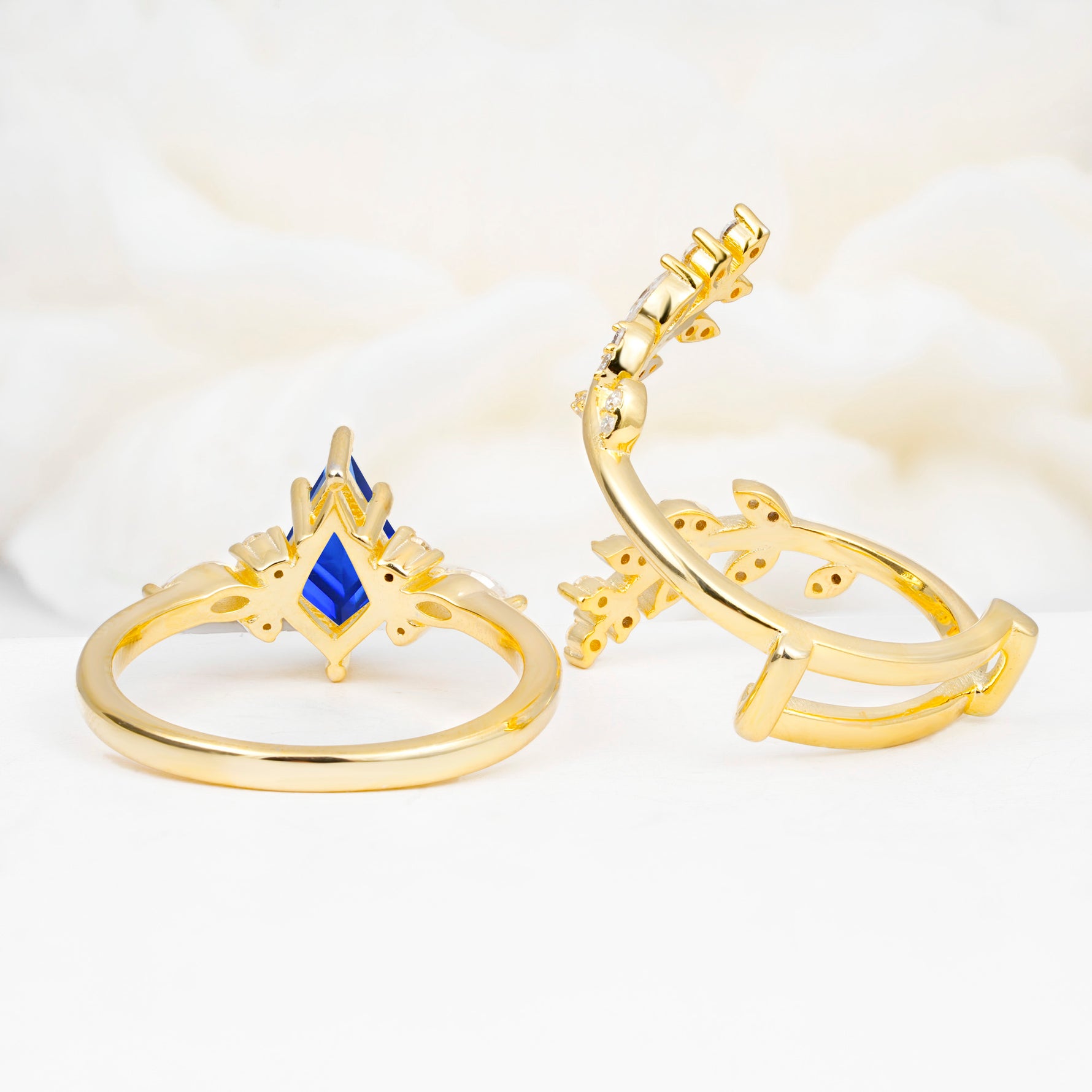 SR17091 Sapphire Ring - Additional view