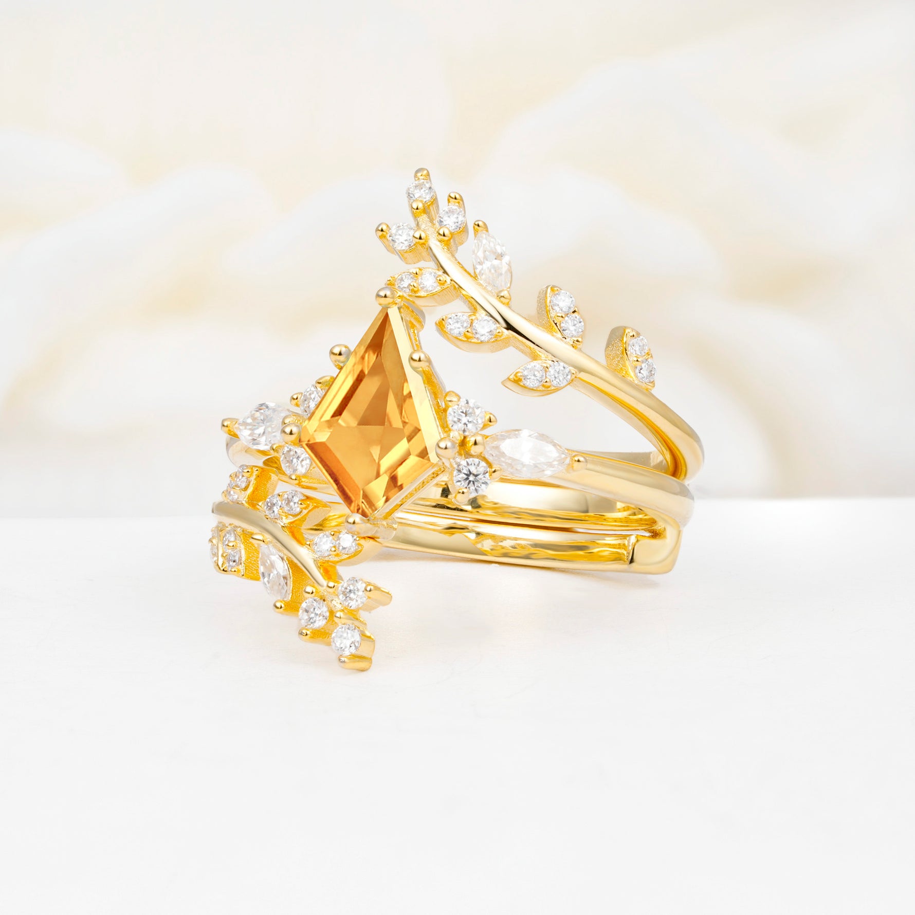 SR17091 Citrine Ring - White-Gold