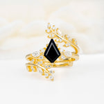 SR17091 Black Onyx Ring - Yellow-Gold