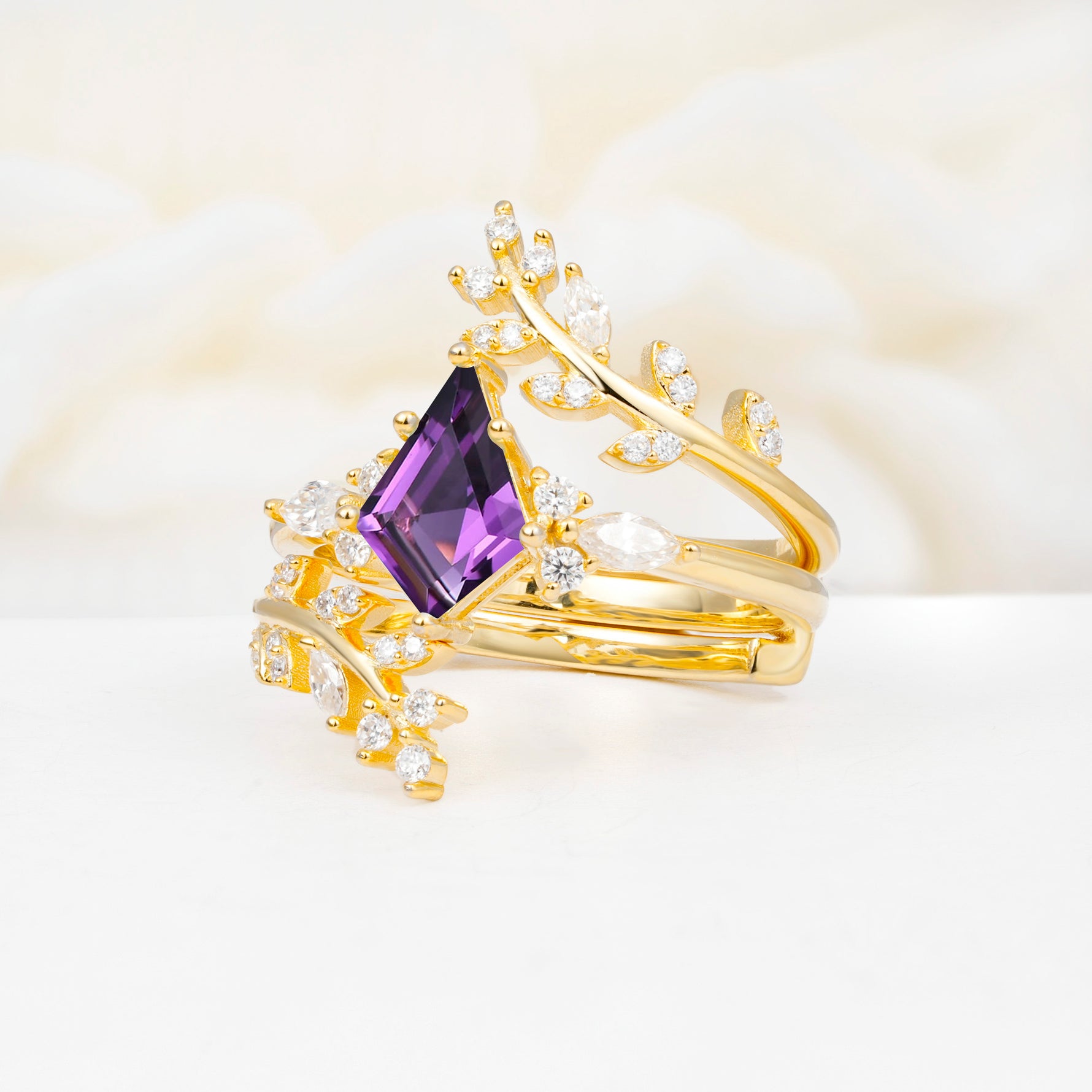 SR17091 Amethyst Ring - White-Gold