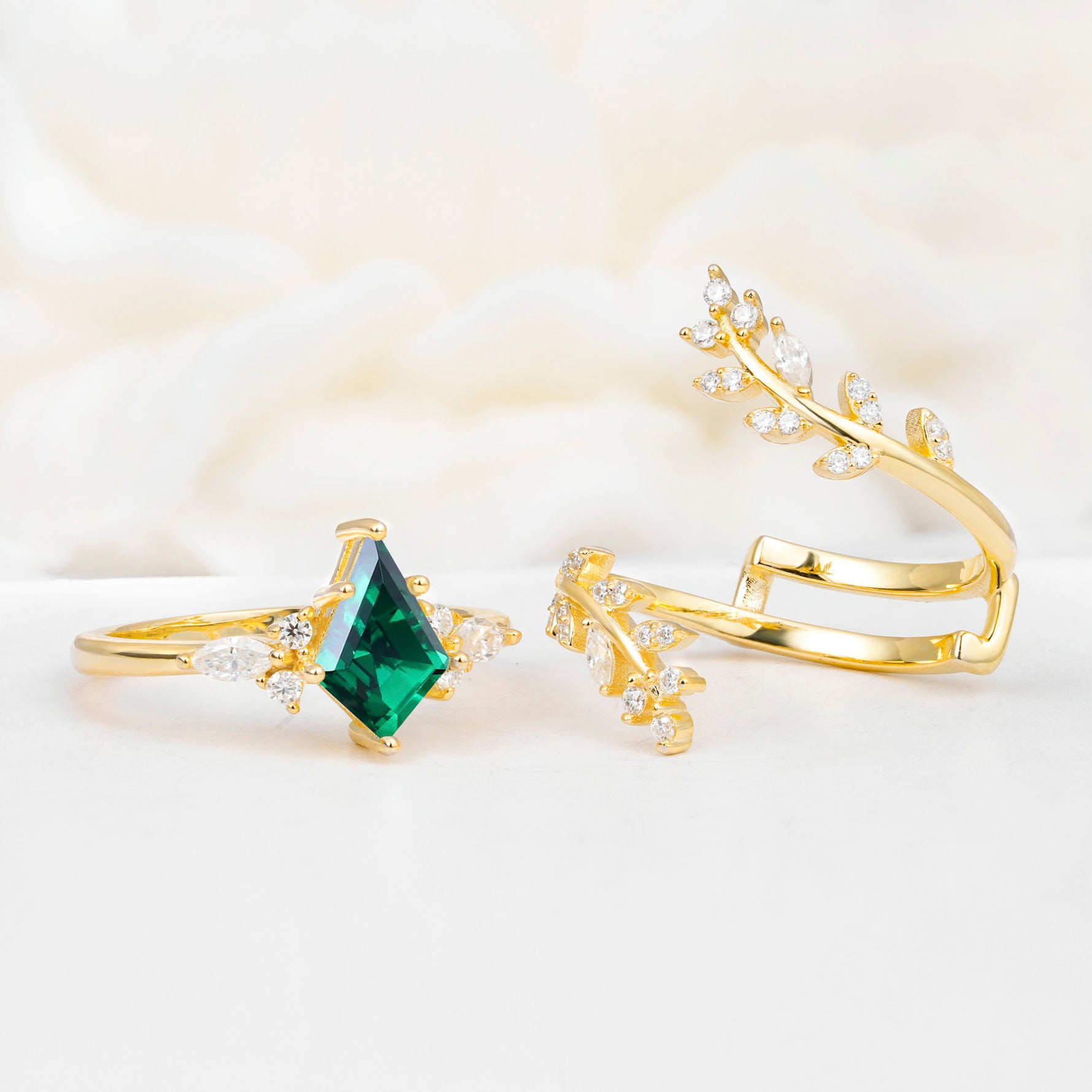 SR17091 Emerald Ring - Additional view