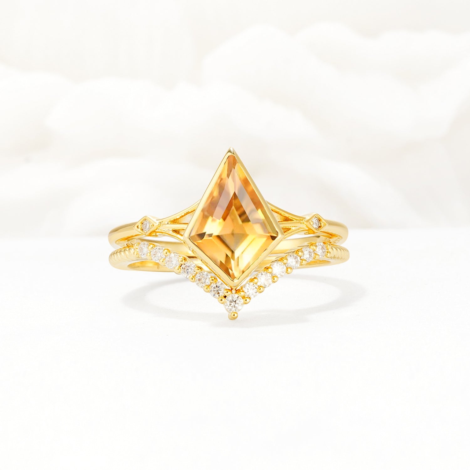 Kite Cut Citrine Chevron Bridal Ring Set - Yellow-Gold