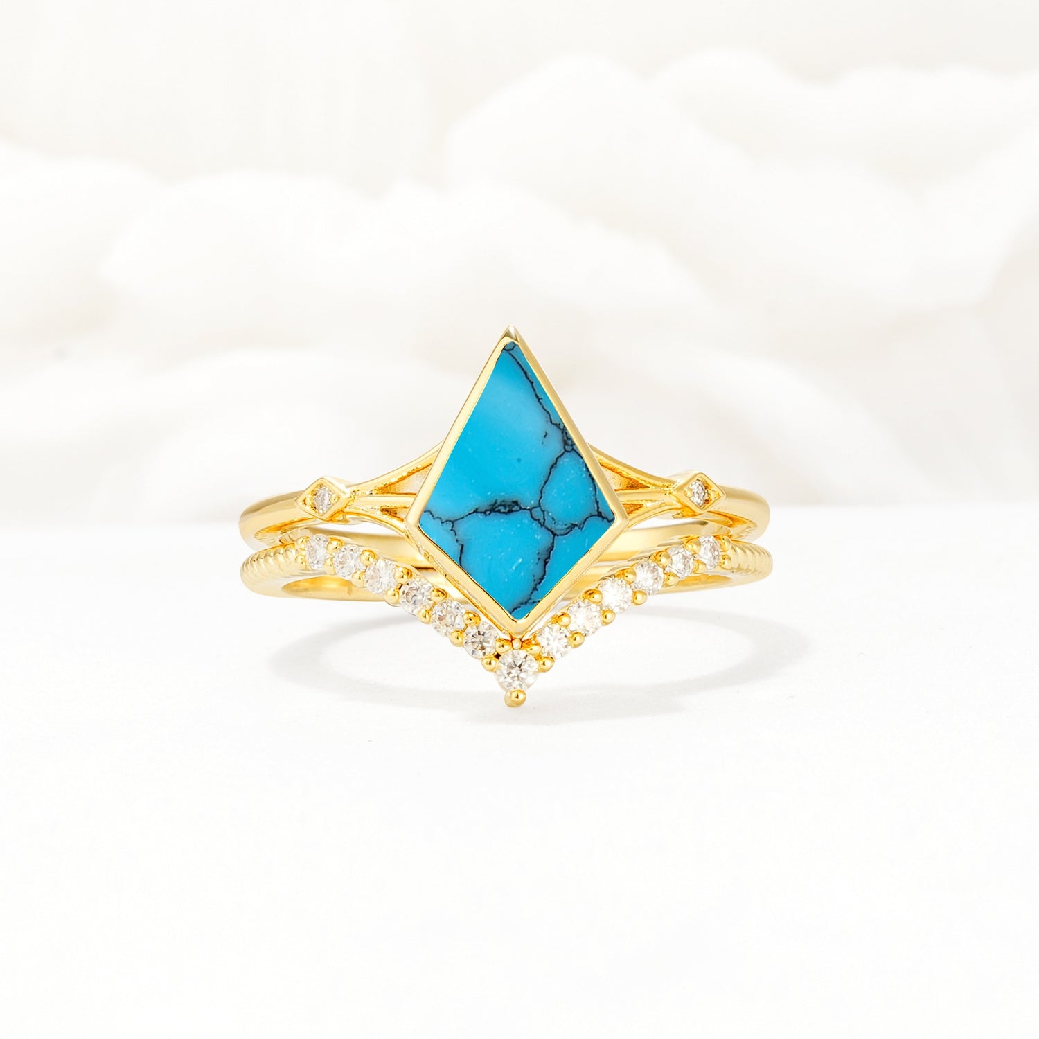Kite Cut Turquoise Chevron Bridal Ring Set - Yellow-Gold