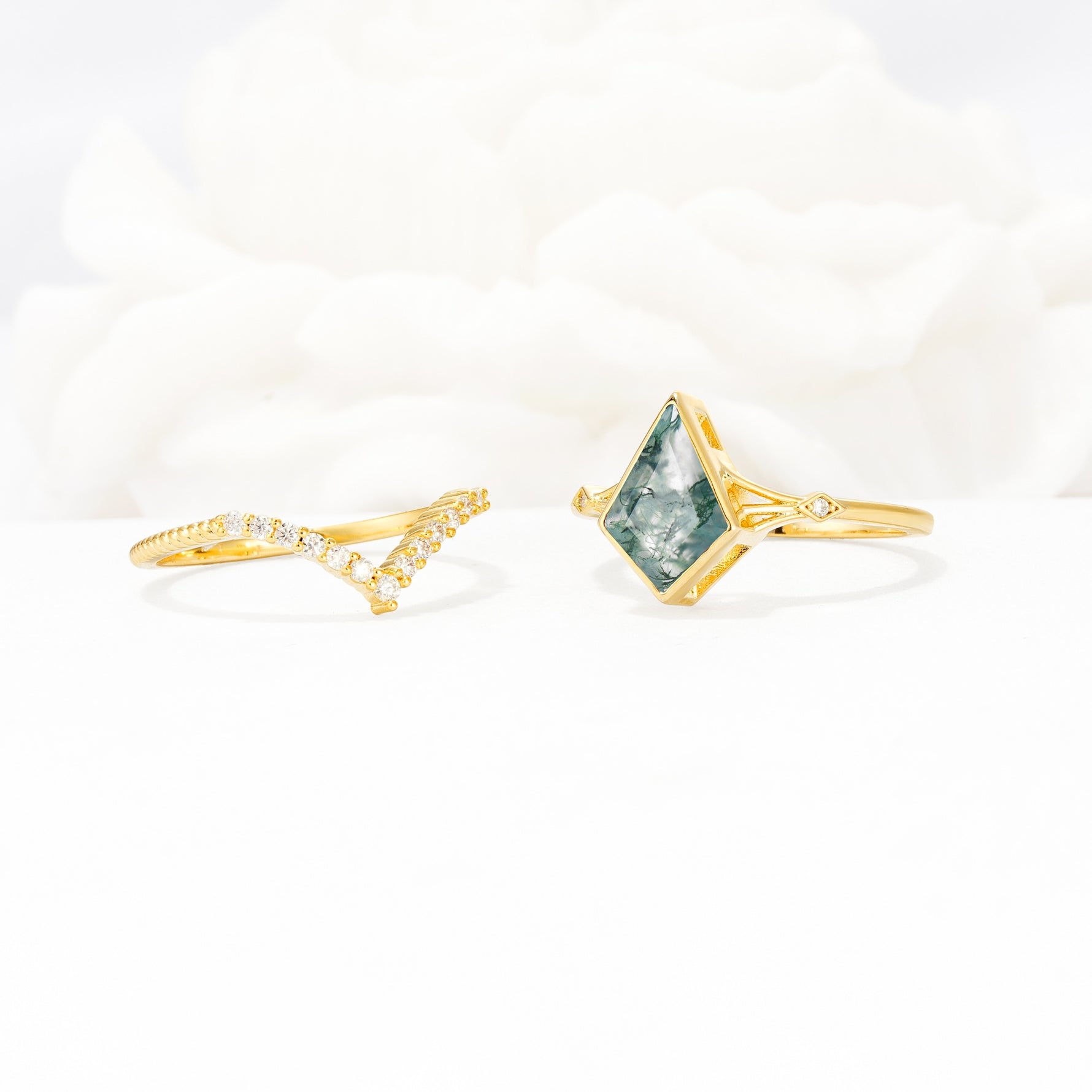 Kite Cut Moss Agate Chevron Bridal Ring Set - White-Gold