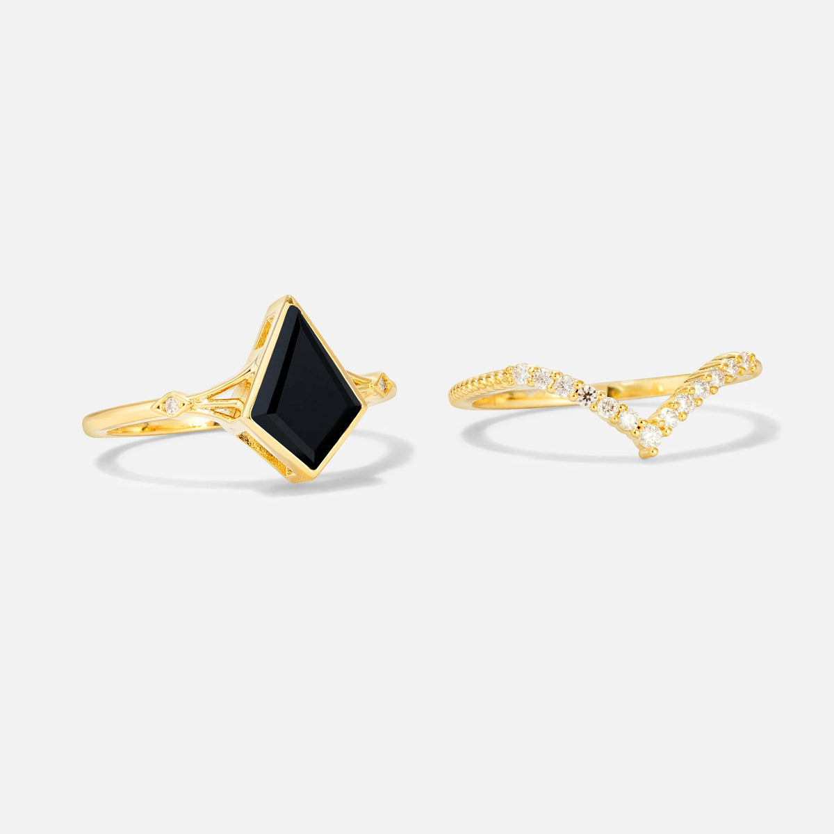 Kite Cut Black Onyx Chevron Bridal Ring Set - Additional view