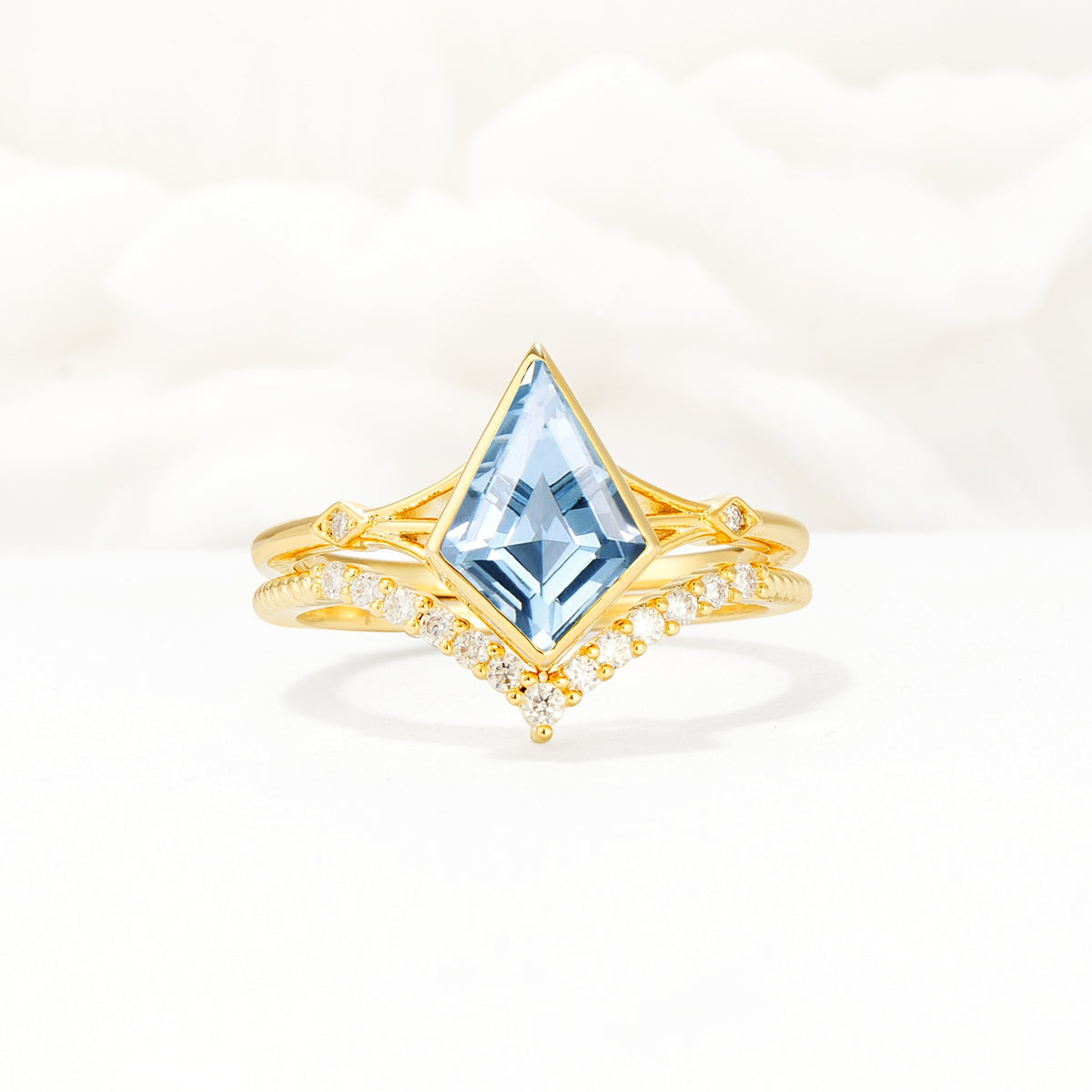 Kite Cut Aquamarine Chevron Bridal Ring Set - Yellow-Gold