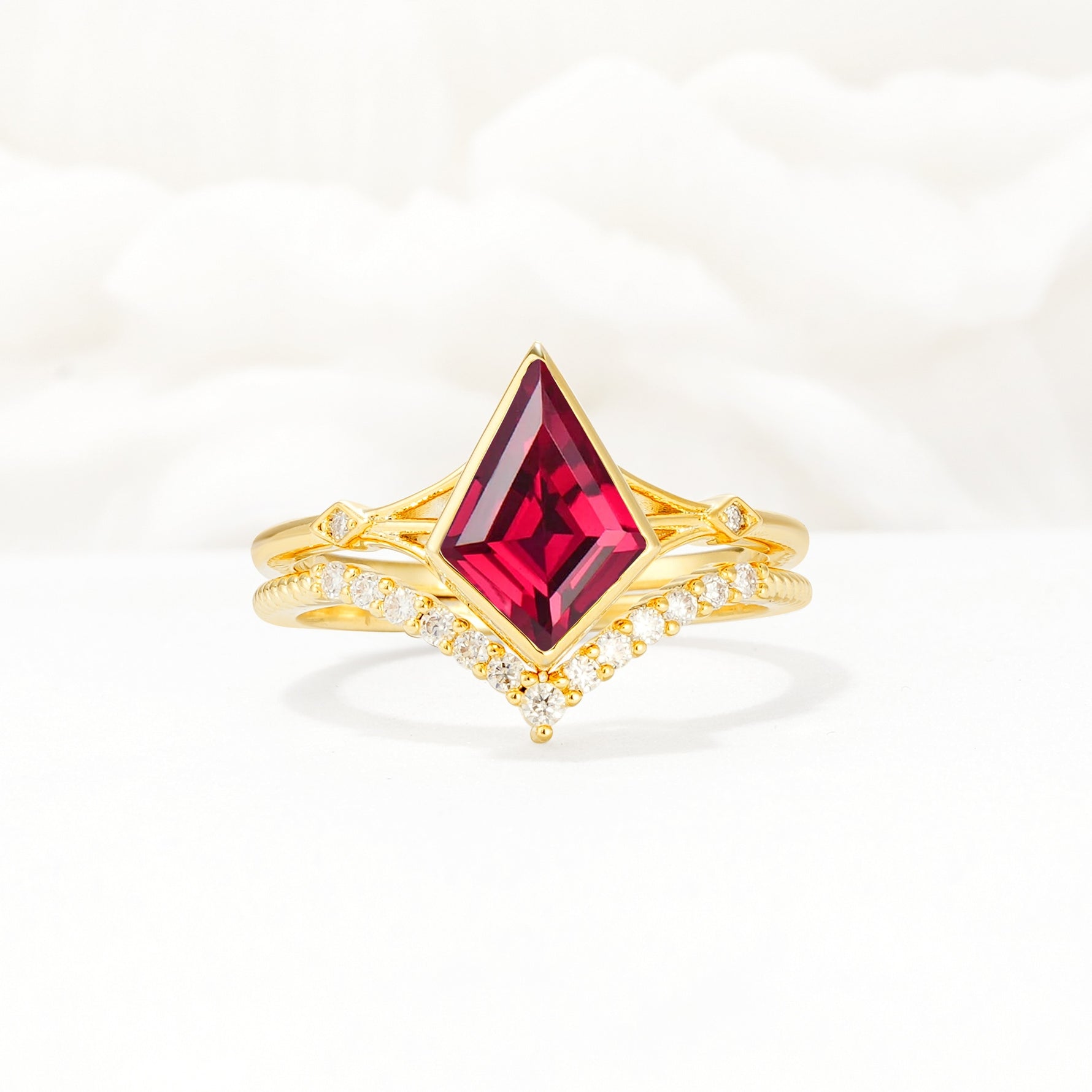 Kite Cut Ruby Chevron Bridal Ring Set - Yellow-Gold