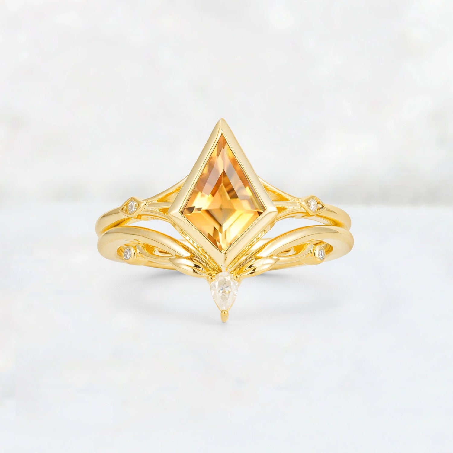 Kite Cut Citrine Nature-Inspired Bridal Ring Set - Yellow-Gold