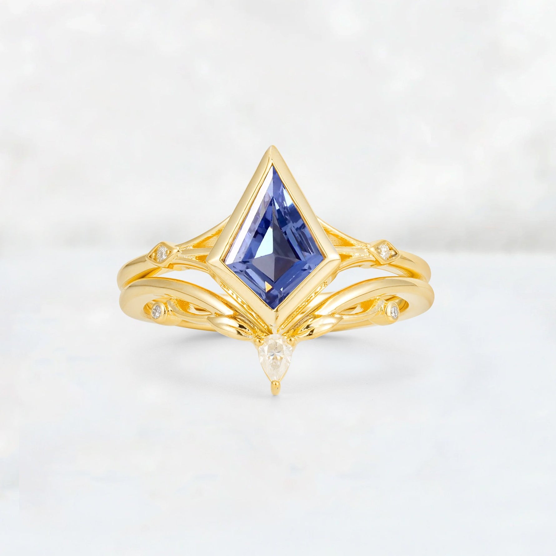 Kite Cut Tanzanite Nature-Inspired Bridal Ring Set - Yellow-Gold