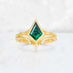 Kite Cut Emerald Nature-Inspired Bridal Ring Set - Yellow-Gold