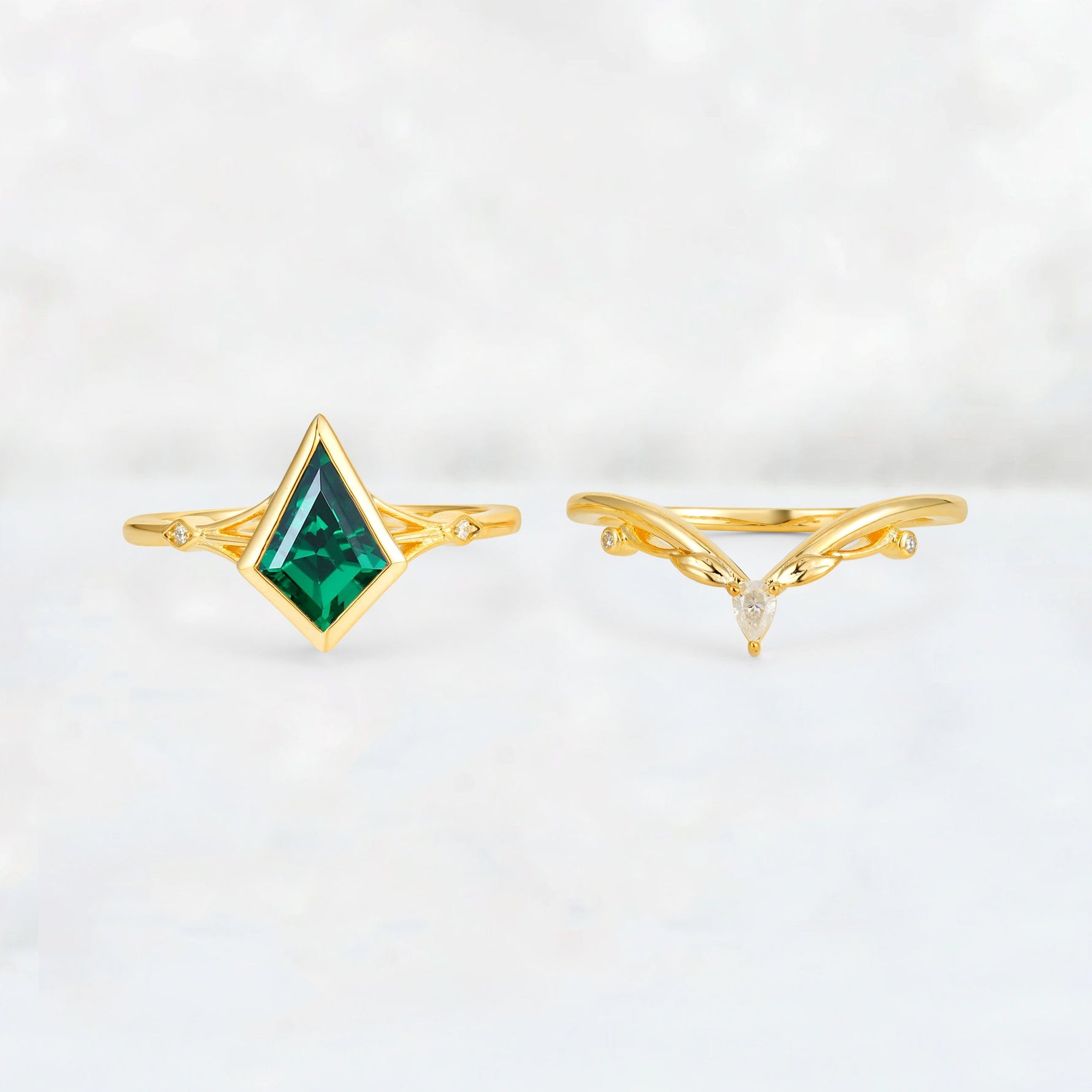 Kite Cut Emerald Nature-Inspired Bridal Ring Set - Rose-Gold