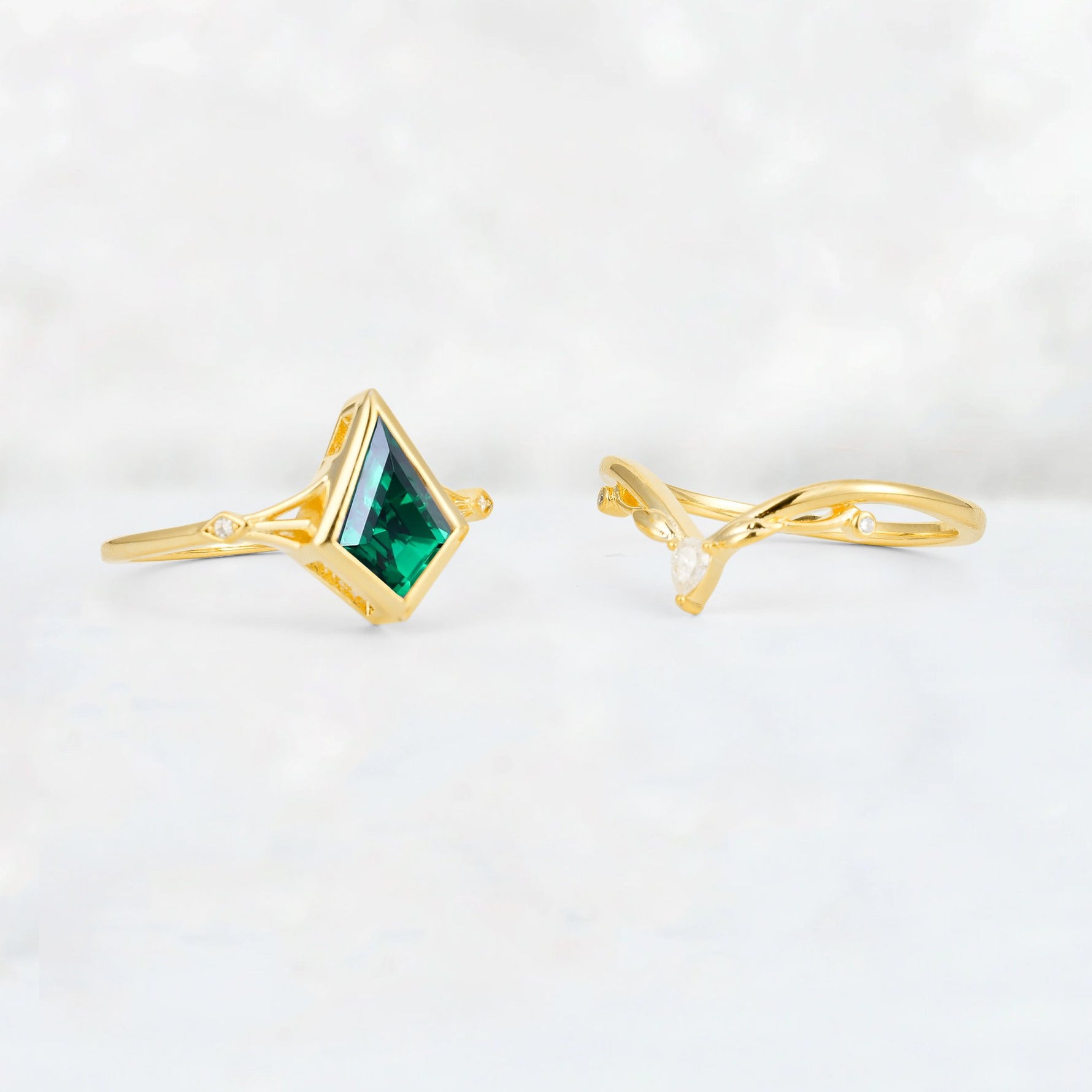Kite Cut Emerald Nature-Inspired Bridal Ring Set - Additional view
