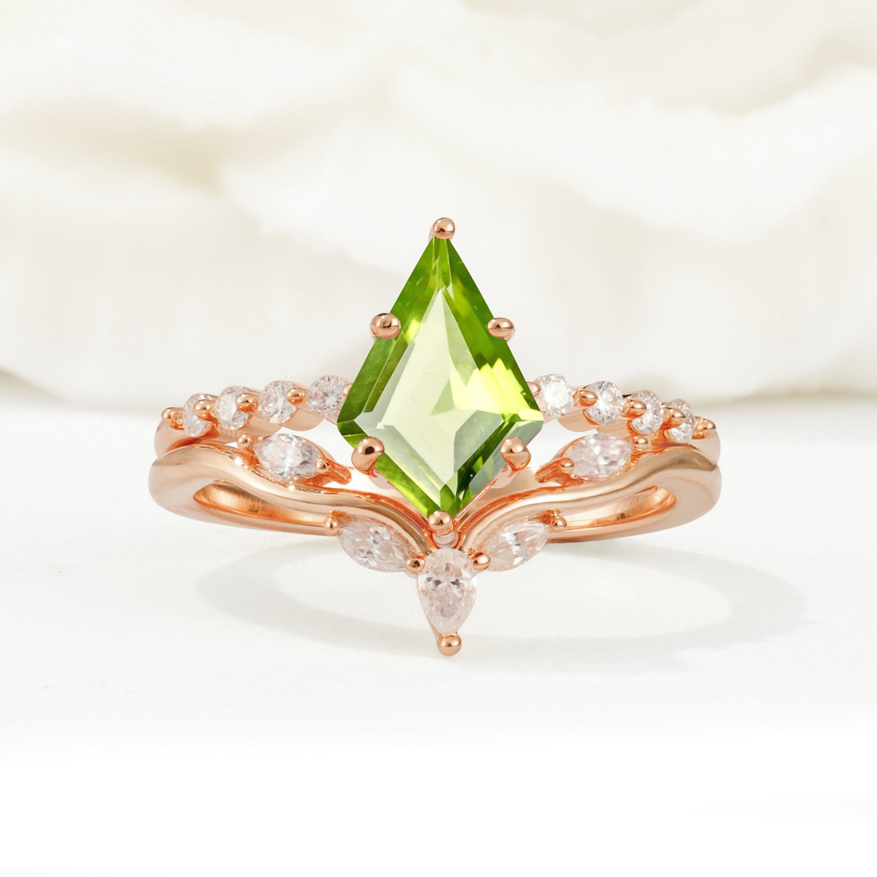 SR17094 Peridot Ring - Additional view