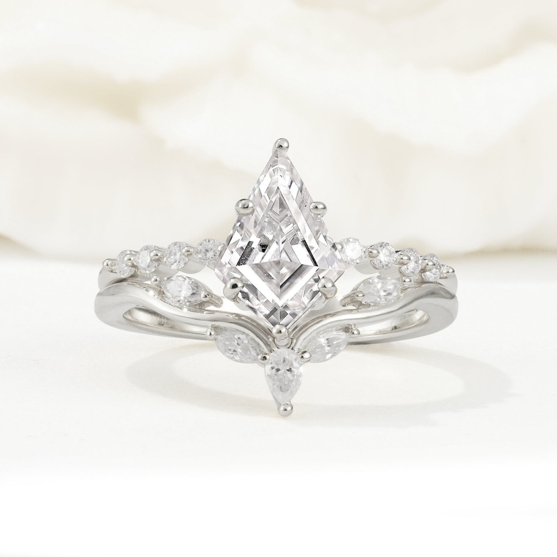 SR17094 Lab Diamond Ring - Additional view