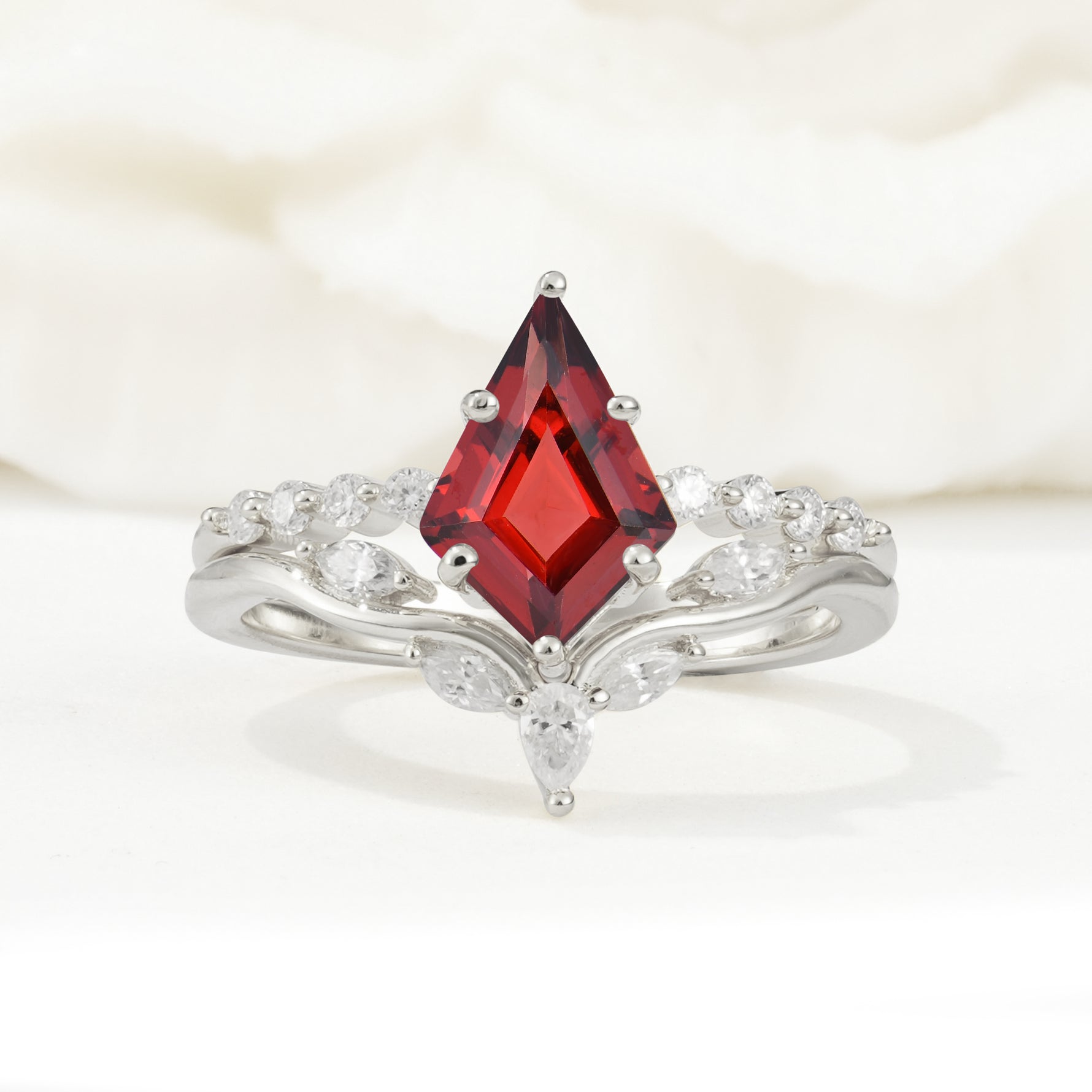 SR17094 Garnet Ring - Additional view