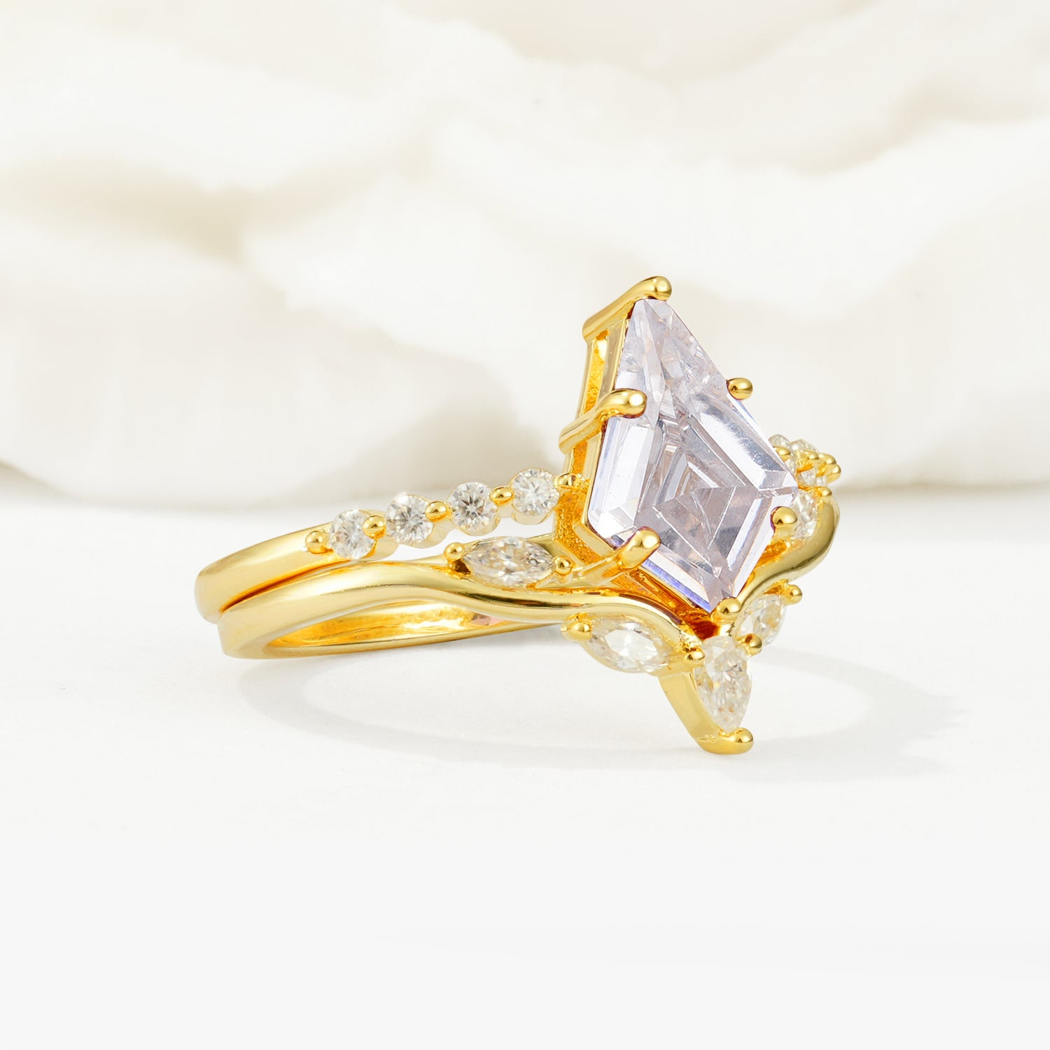 SR17094 Moissanite Ring - Rose-Gold
