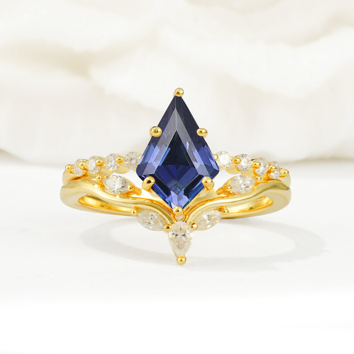 SR17094 Tanzanite Ring - Yellow-Gold
