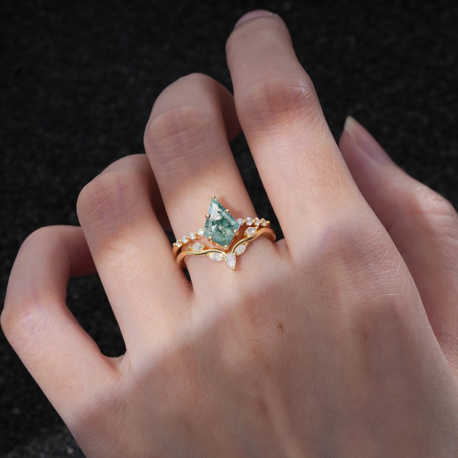 Luxurious Sparkling Kite-Cut Moss Agate Bridal Ring Set