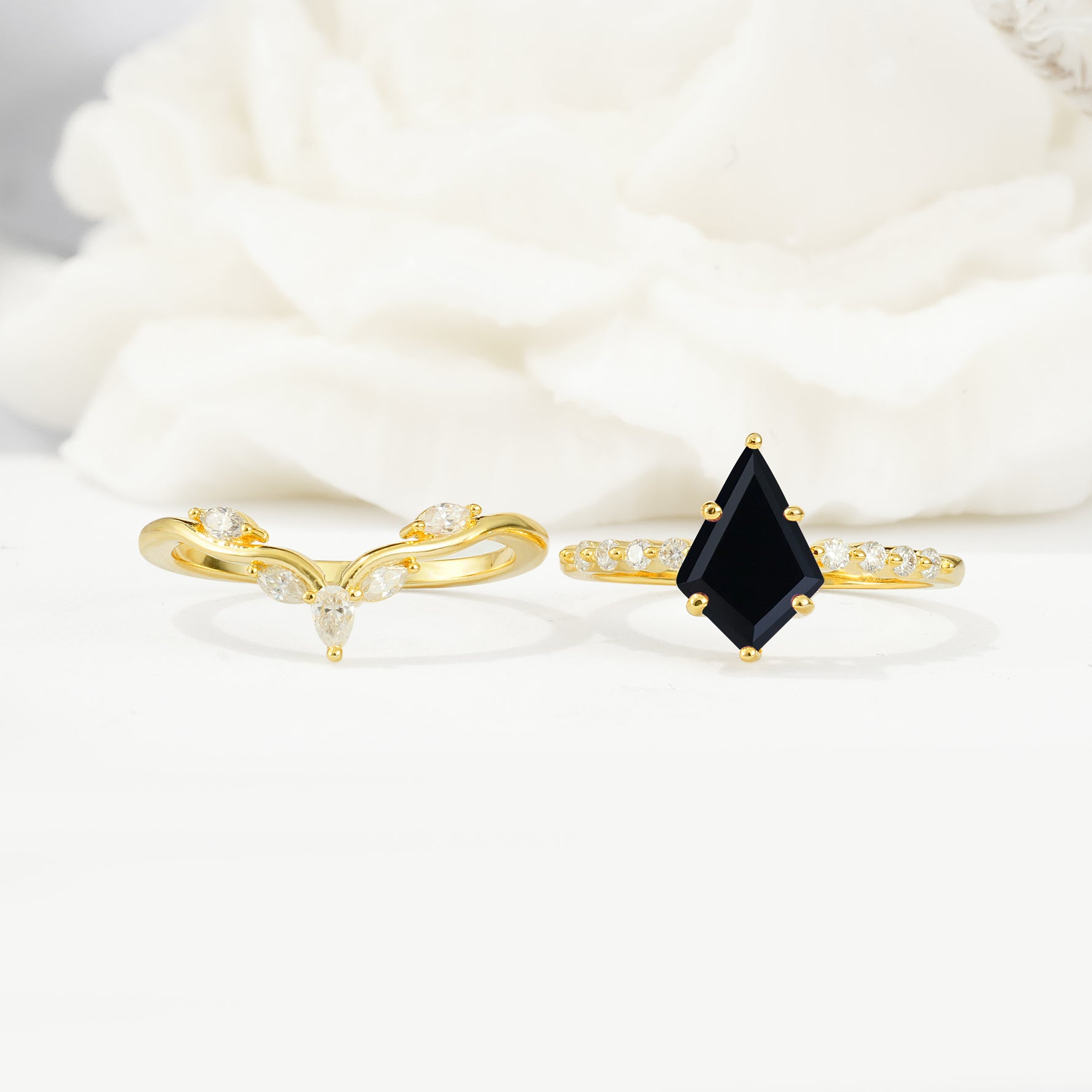 SR17094 Black Onyx Ring - White-Gold