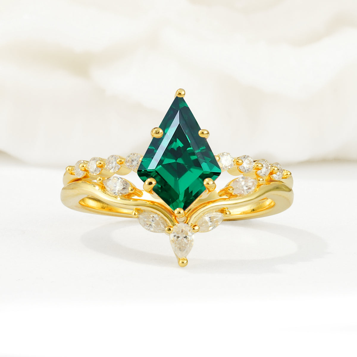 SR17094 Emerald Ring - Yellow-Gold