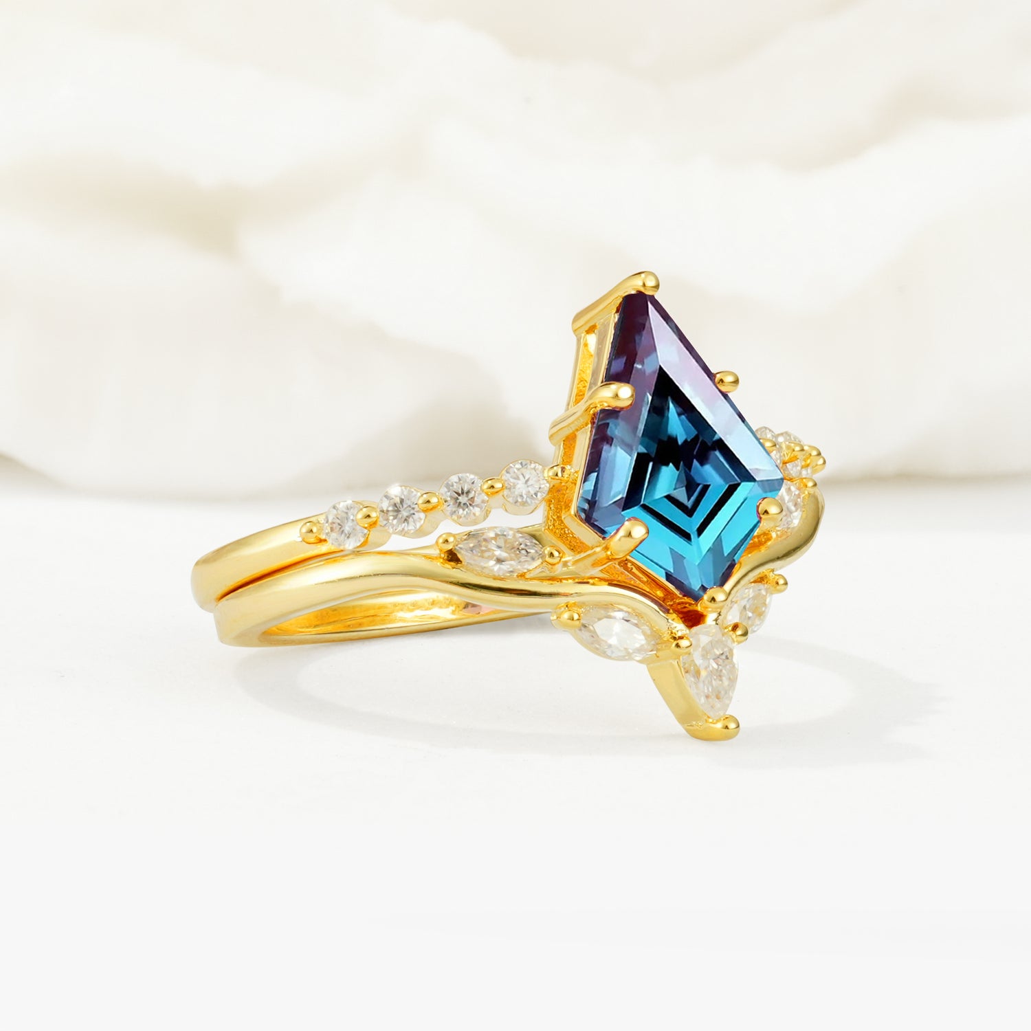 SR17094 Alexandrite Ring - Rose-Gold