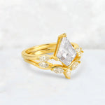 Kite Cut Moissanite Leaf Chevron Bridal Ring Set - Rose-Gold