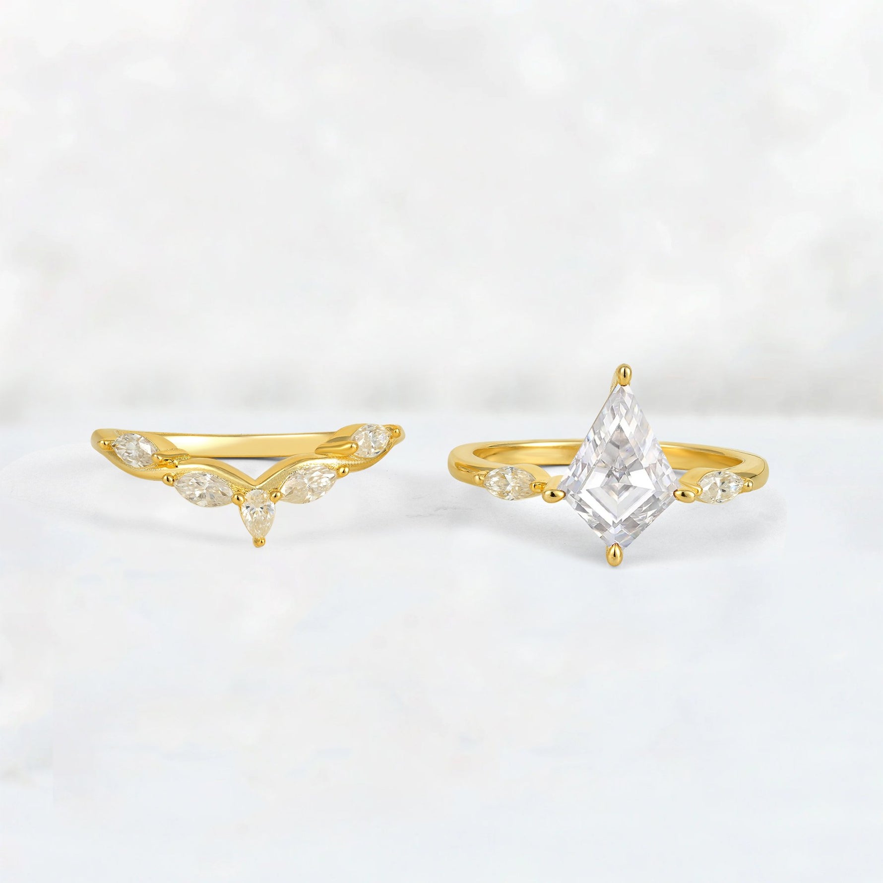 Kite Cut Moissanite Leaf Chevron Bridal Ring Set - White-Gold