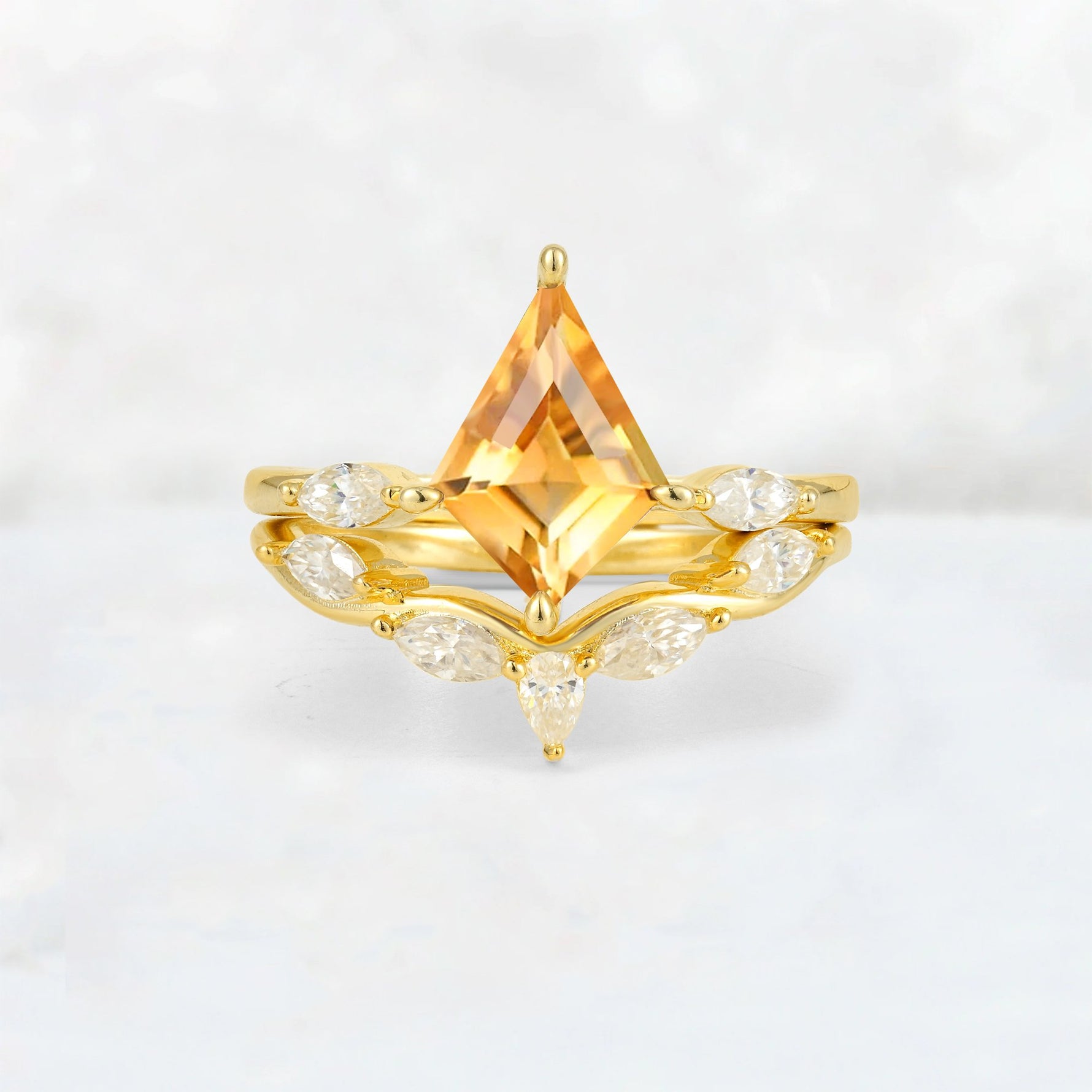 Kite Cut Citrine Leaf Chevron Bridal Ring Set - Yellow-Gold